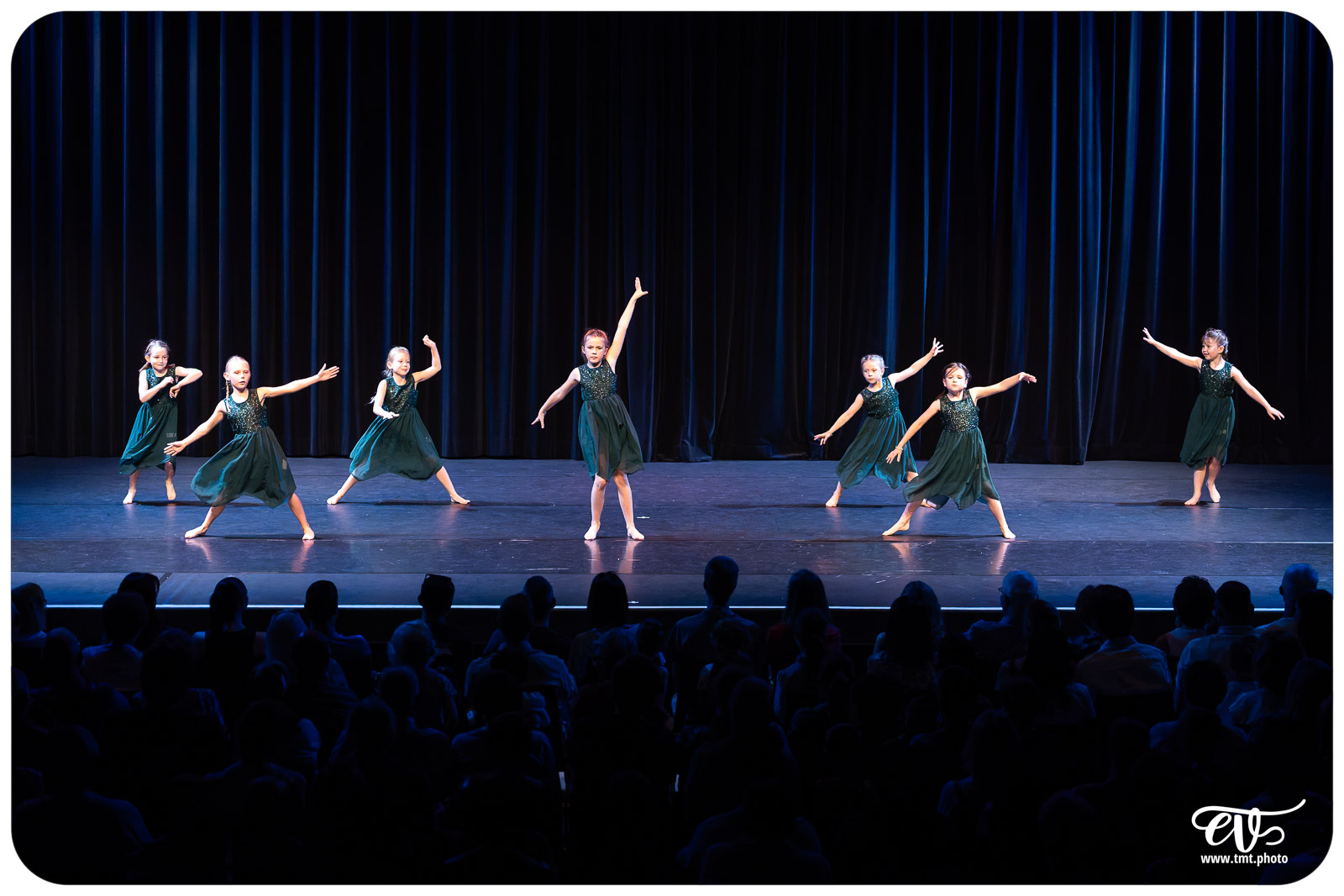 ECOLE DE DANSE CÉCILE ADAMOW